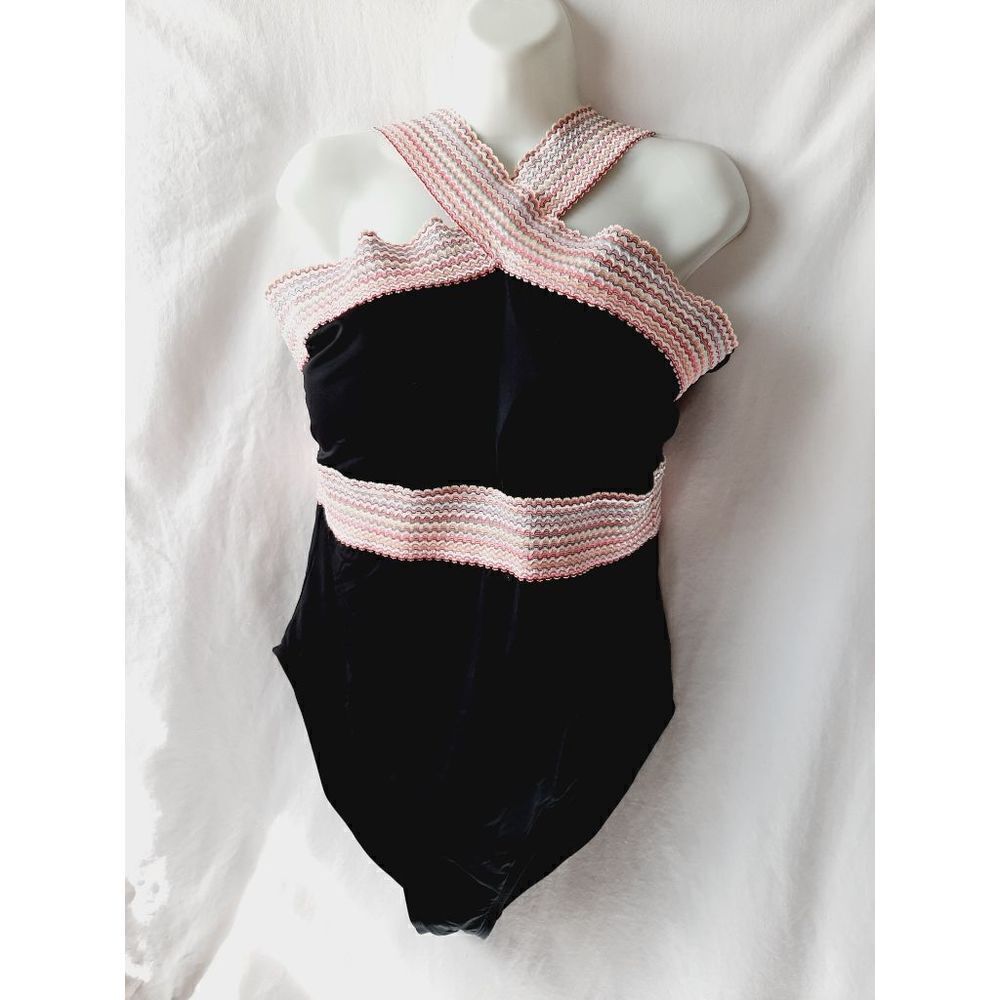Hilor sz 14 one piece swimsuit